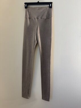 WILFRED ARITZIA Taupe Faux Leather Leggings